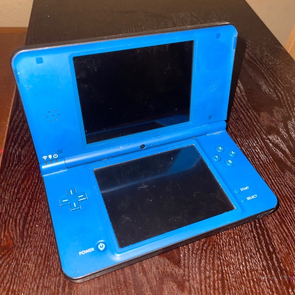 Nintendo Other - DSI xl